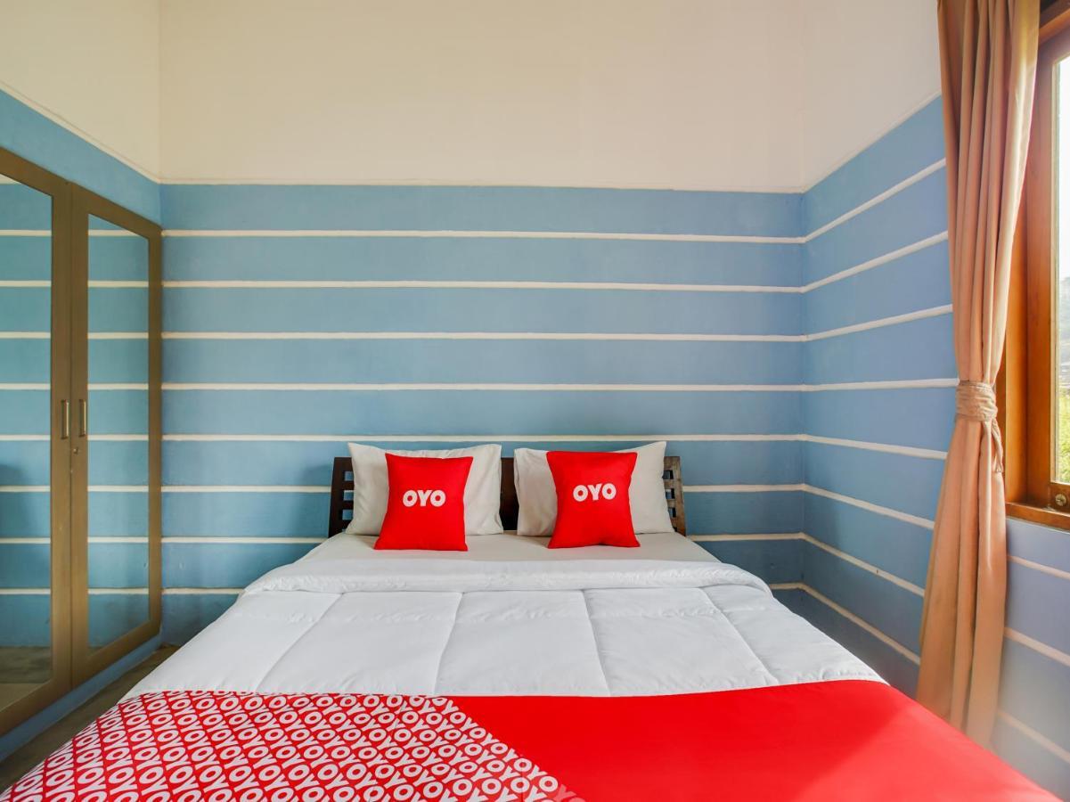 Oyo 3896 Villa Pesona Wisata Puncak Cianjur Exterior foto