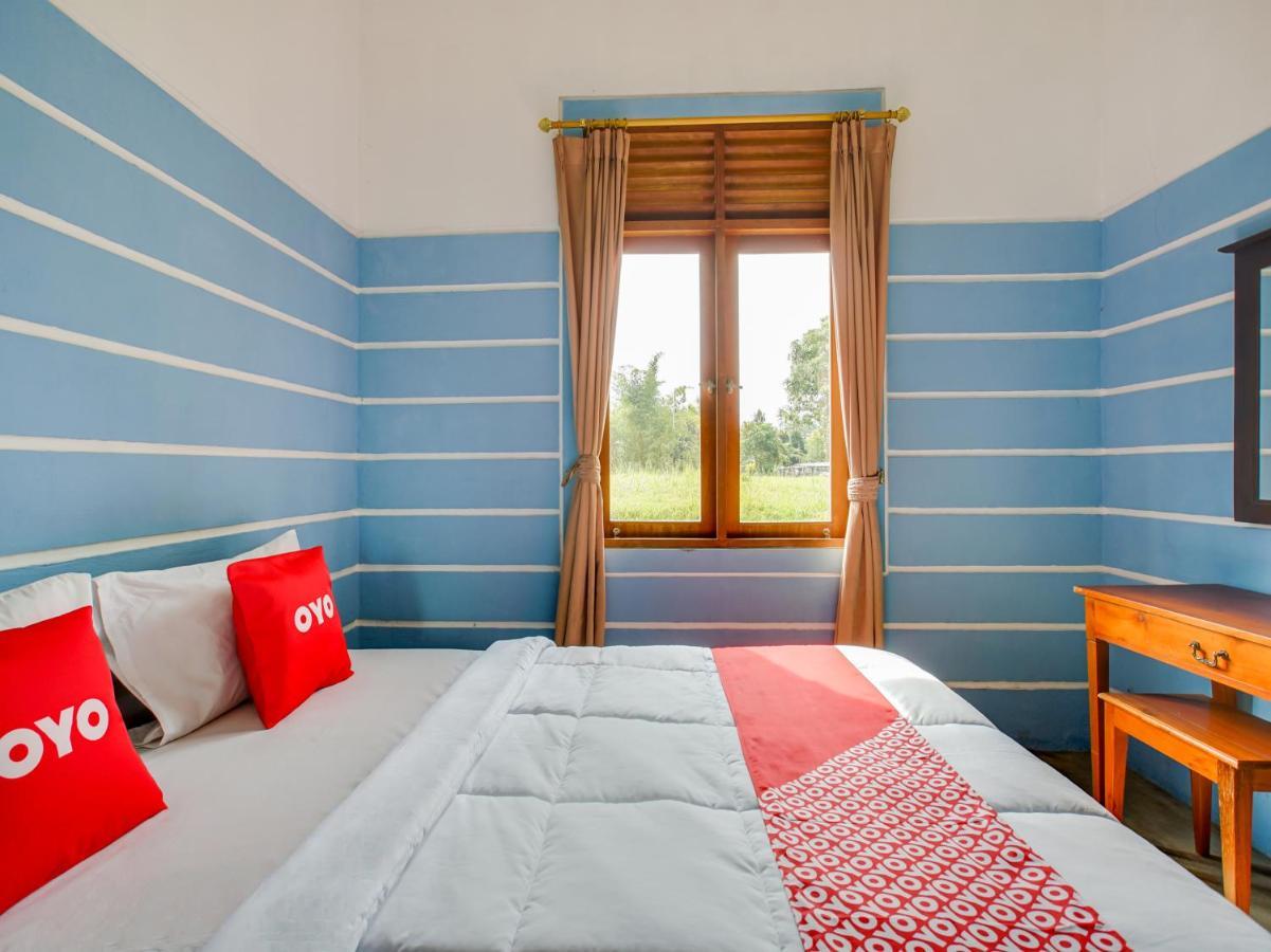 Oyo 3896 Villa Pesona Wisata Puncak Cianjur Exterior foto