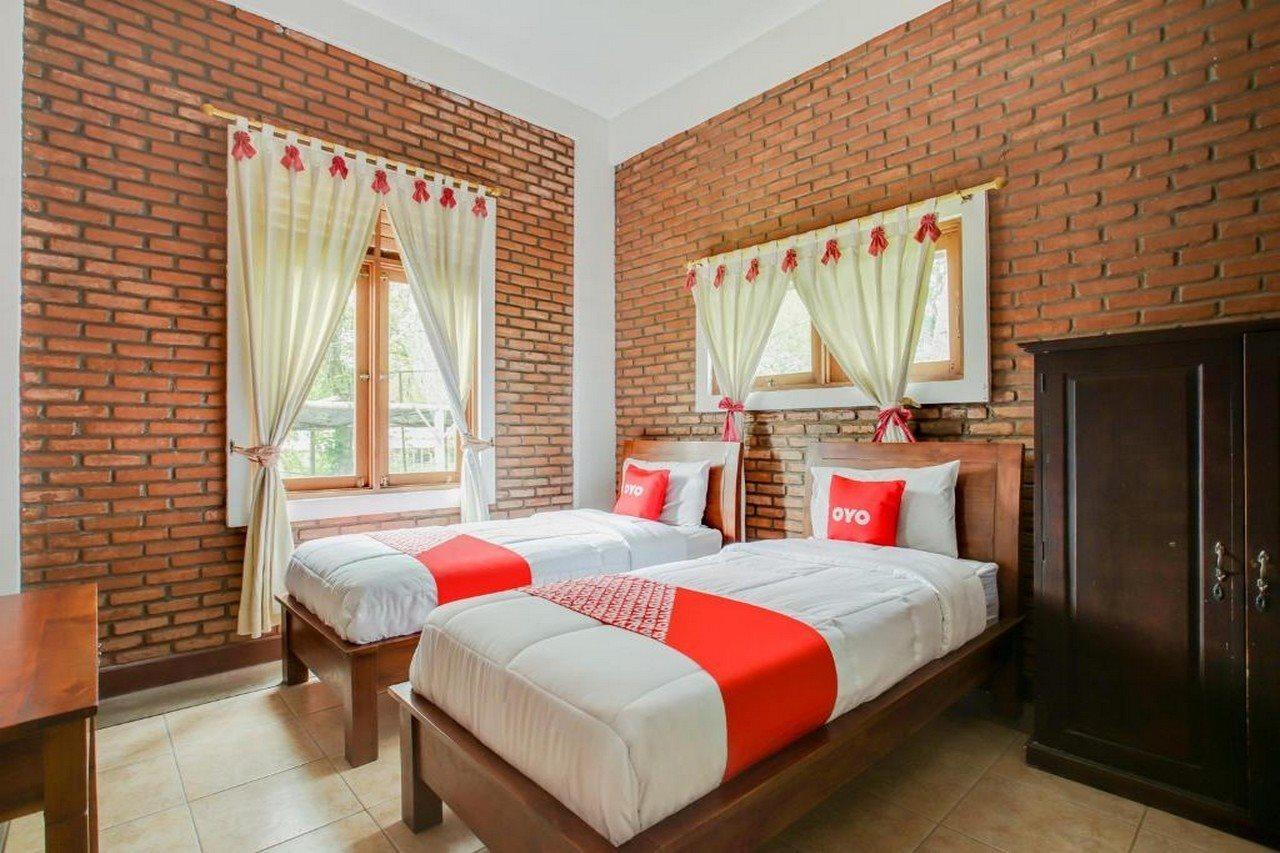 Oyo 3896 Villa Pesona Wisata Puncak Cianjur Exterior foto